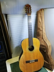 管714(希少モデル、中古現状、即発送、東大阪引き取り大歓迎)KAWAI GT70 クラシックギター　楽器　ビンテージ
