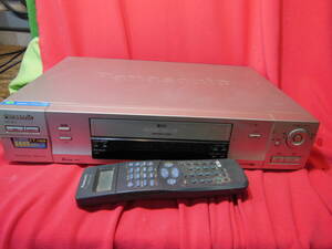 w240517-007B3 Panasonic S-VHSビデオデッキ NV-SV1 リモコン付 ケーブル類なし 通電のみ確認済 ジャンク扱い パナソニック