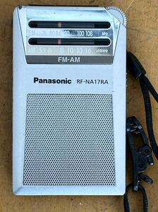 【動作美品】Panasonic パナソニック FM/AM 2バンド ラジオ RF-NA17RA イヤホン内蔵 コンパクト ポケットラジオ