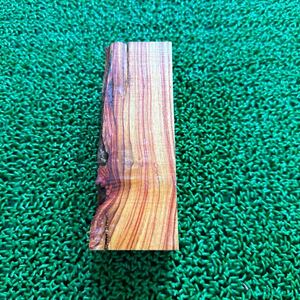 ② チューリップウッド 17×6×4.8cm 480g木材