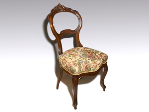 １９世紀後半 英国 アンティーク 彫刻入り 木製チェアー 椅子 イス インテリア家具 ビンテージ ハンドメイド 西洋美術　　y1362