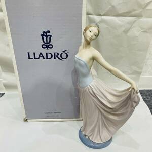 【H9078OR】 1円～ LLADRO リアドロ『踊る少女』 陶器人形 置物 インテリア 別箱です 保管品 スペイン
