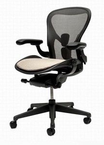 新品 Herman Miller ハーマンミラー アーロンチェア専用 クッション