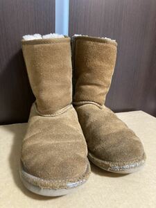 アグUGG ムートンブーツ 21.5cm 定番のシープスキンブーツ 送料無料 チェスナットUGG australia