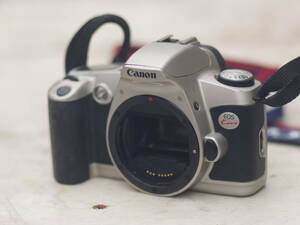M10492 Canon EOS Kiss ストラップ付 フィルムカメラ パノラマ撮影 動作確認なし 現状 ゆうぱっく60 0603