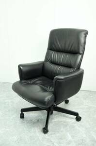 カリモク KARIMOKU XS1300BB 本革張レザーチェア ブラック PCチェア 高級事務椅子　オフィスチェア　昇降ロッキング式 キャスター付き