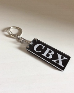 送料無料　CBXアクリルキーホルダー　高級仕様のアクリル透明黒二枚重ね　CBX400F/CBX400FⅡ/CBX550F/CBX1000/CB/ホンダ/旧車/HONDA