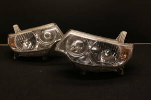 タント　カスタム　L375S　純正 キセノン　HID ヘッドライト　左右　セット　レベ付　KOITO　100-51944 レンズリペア済み