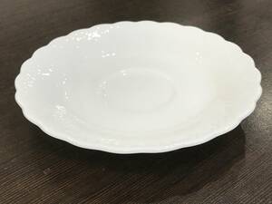 ★【ボーンチャイナ・ソーサーのみ】NARUMI(ナルミ) Silky White(シルキーホワイト) ソーサー★美品 送料210円～