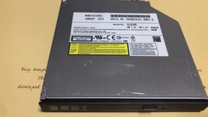 2040364★中古★Panasonic 内蔵Blu-ray光学ドライブ UJ240 12.7ｍｍ 黒ベゼル 作動品