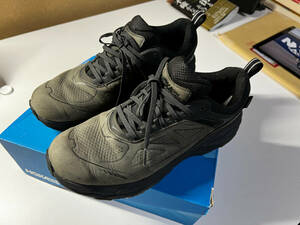 HOKA ONEONE CHALLENGER LOW GORE-TEX WIDE ホカオネオネ　27CM