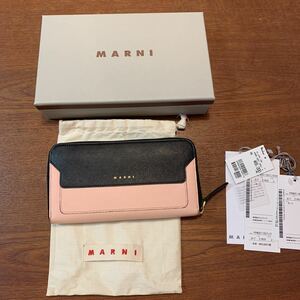 MARNI マルニ　長財布　ピンクX黒　中古　ウォレット