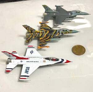 アメリカ空軍 F-16Ｃ アクロチームコレクション 3機 1/144 組立済 エフトイズ F-toys Jウイング 童友社 F-toys 