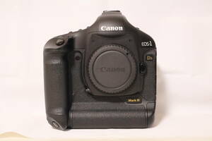 Canon EOS-1Ds Mark III ボディ バッテリー2個付き