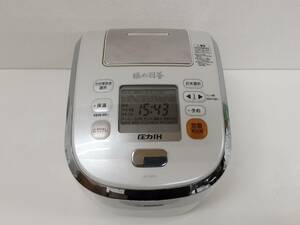 【A066】ジャンク品　ZOJIRUSHI　象印　NP-WB10　プライムホワイト　1.0L　5.5合　2014年製