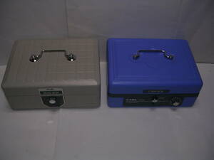 ◎◎ CASH BOX＆SEAL BOX【CARL CASH BOX CB-8200 ＆ PLUS SEAL BOX 2台セットで】中古品！