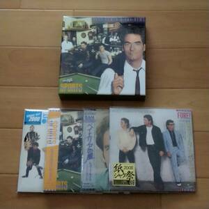 紙ジャケ　　　HUEY　LEWIS　　＆　THE　NEWS　　4タイトルセット　　　特典BOX付　　　　紙ジャケット　　　　　国内盤