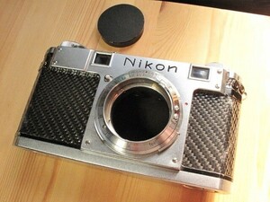 金属製カメラ好きに★「Nikon S クローム仕上げ」　カーボン貼り替え
