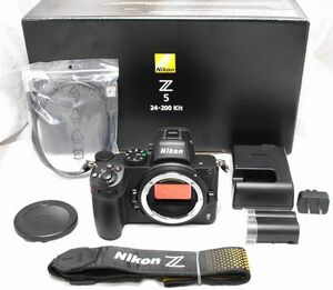 【新品同様の超美品 307ショット】Nikon ニコン Z5