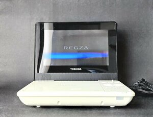 TOSHIBA 東芝 REGZA レグザ ポータブルDVDプレーヤー SD-P77SW 高画質 7v型 ワイド液晶 DVD再生 コンパクトサイズ 2012年製