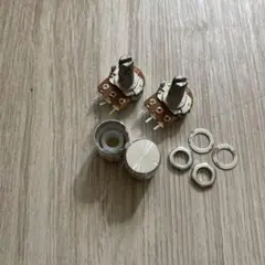 ポテンショメータ WH148 1K Ohm 可変抵抗器 シングルターン ノブ付き