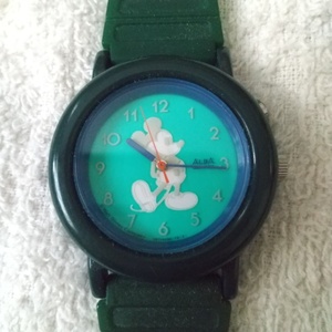 珍品 ALBA ミッキーマウス ライト付 腕時計