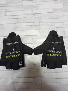 年末年始セール！　支給品　M ミッチェルトンスコット　グローブ　サイクルジャージ　ロードバイク　自転車　Mitchelton-SCOTT　手袋