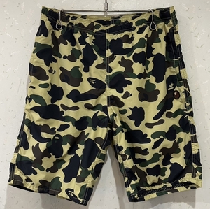 ＊アベイシングエイプ A BATHING APE カモ柄 裏メッシュ シャカシャカ ハーフパンツ 2XL 　　　　　　　 BJBC.G