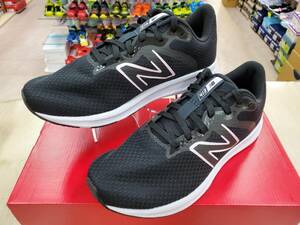 新品即決23.5cm★NewBalanceニューバランス W413PP2 レディース ランニングシューズ★ジョギング 運動靴 トレーニング 人気定番モデル★