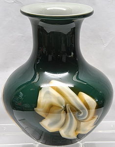 【m153】 ガラス 花瓶 花器 壺 緑系 気泡 中古 送料無料
