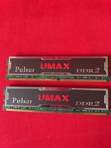 合計4GB UMAX Pulsar PC2 6400 DDR2 800 2GB 2枚