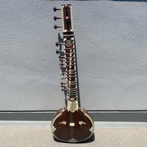 ミニシタール インド民族楽器シタール木彫り/弦付き　Sitar・Indian music撥弦木製楽器ビートルズ/ストーンズ/ブライアン・ジョーンズ