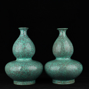 ▽鴻▽ 清 乾隆年製款 綠鈞釉 ひょうたん瓶 一對 古陶瓷品 置物 古賞物 中国古玩 中国古美術