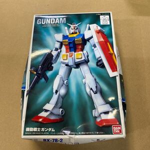 98 BANDAI バンダイ 1/144 RX-78-2ガンダム　機動戦士ガンダム ガンプラ 未組立 対象年齢8歳以上