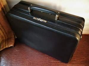 高級 本革 BALLY バリー オーバーナイター スーツケース 24116　黒