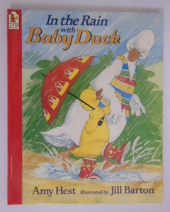 幼児用絵本・洋書英語版・In The Rain with Baby Duck・エイミー ヘスト・送料無料