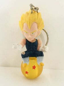 ベジータ　スーパーサイヤ人　ドラゴンボール　フィギュア　キーホルダー　中古　ドラゴンボールZ　56