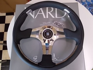 NARDI　ナルディ 4Metal N830 ナルディ４メタル ３5０mm　送料無料