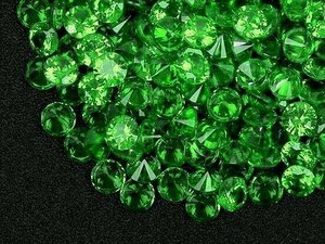 ★グリーンカラー キュービックジルコニア ルース 5mm おまとめて大量約100個セット 人工ダイヤモンド ラウンドブリリアントカット Nw80