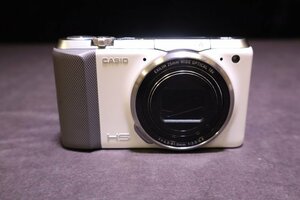 P240 CASIO カシオ コンパクトデジタルカメラ EX-ZR700 本体のみ
