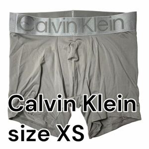 新品 Calvin Klein カルバンクライン　ボクサーパンツ　ロゴ　メンズ下着　XS reconsidered steel グレー