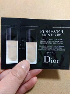 Dior 1N+2N ディオール FOREVER SKIN GLOW フォーエヴァー フルイド グロウ お試し サンプル リキッドファンデーション ネコの実