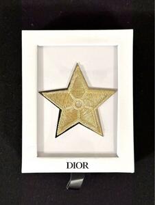 クリスチャンディオール Christian Dior ピンバッチ ゴールドスター 星 ETOILE エトワール 刺繍 75008 Paris - France W1S 2UE プレゼント