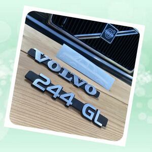 ボルボ240 GL セダン 純正 USED オールドタイプ トランク・エンブレム 2種セット セダンステッカー ☆ 送料無料 ☆ VOLVO244 GL エンブレム