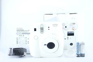 ★超極上★フジフイルム FUJIFILM instax mini 8+ ★付属品充実★#M395