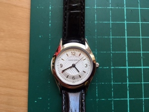 美品 良デザイン レア CHARLES JOURDAN シャルル ジョルダン シルバー 1028 0649 純正ベルト クオーツ レディース 腕時計
