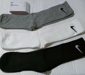 NIKE ナイキ ソックス 靴下 ブラック ホワイト グレー 黒 白 灰色 新品未使用 送料込み 25〜27cm