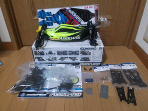 アソシ　　ASSOCCIATED　Ｂ7Ｄ　ＸＲＡＹ　ＴＬＲ　ＹＺ-2 ヨコモ　シュマッカー