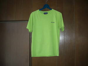 スポーツシャツ　原色　spalding established 1875 Mサイズ　　V3