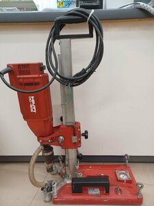 【引取限定】【中古品】HILTI コアドリル DD-80E 電動工具/ITS612585YHW